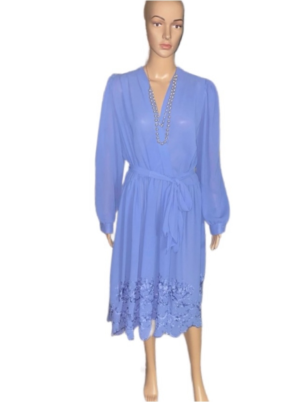Themes ~ Women’s Size 20 ~ Vintage ~ Purple ~ Floral Embroidery ~ Sheer Dress